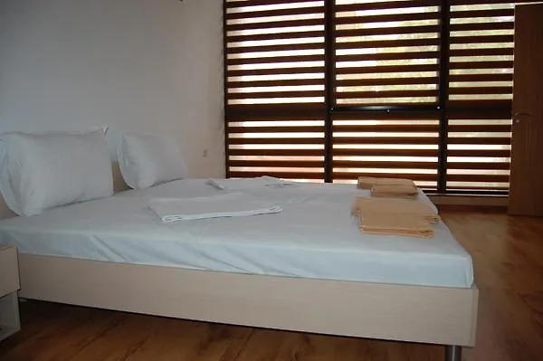 The White House Karłowo